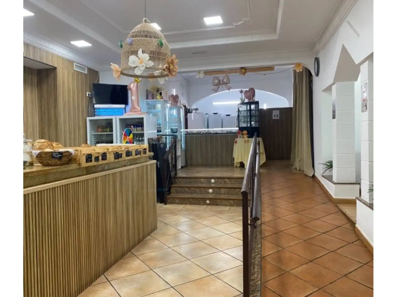Local comercial en traspaso en Calle Parque Central, imagen 2