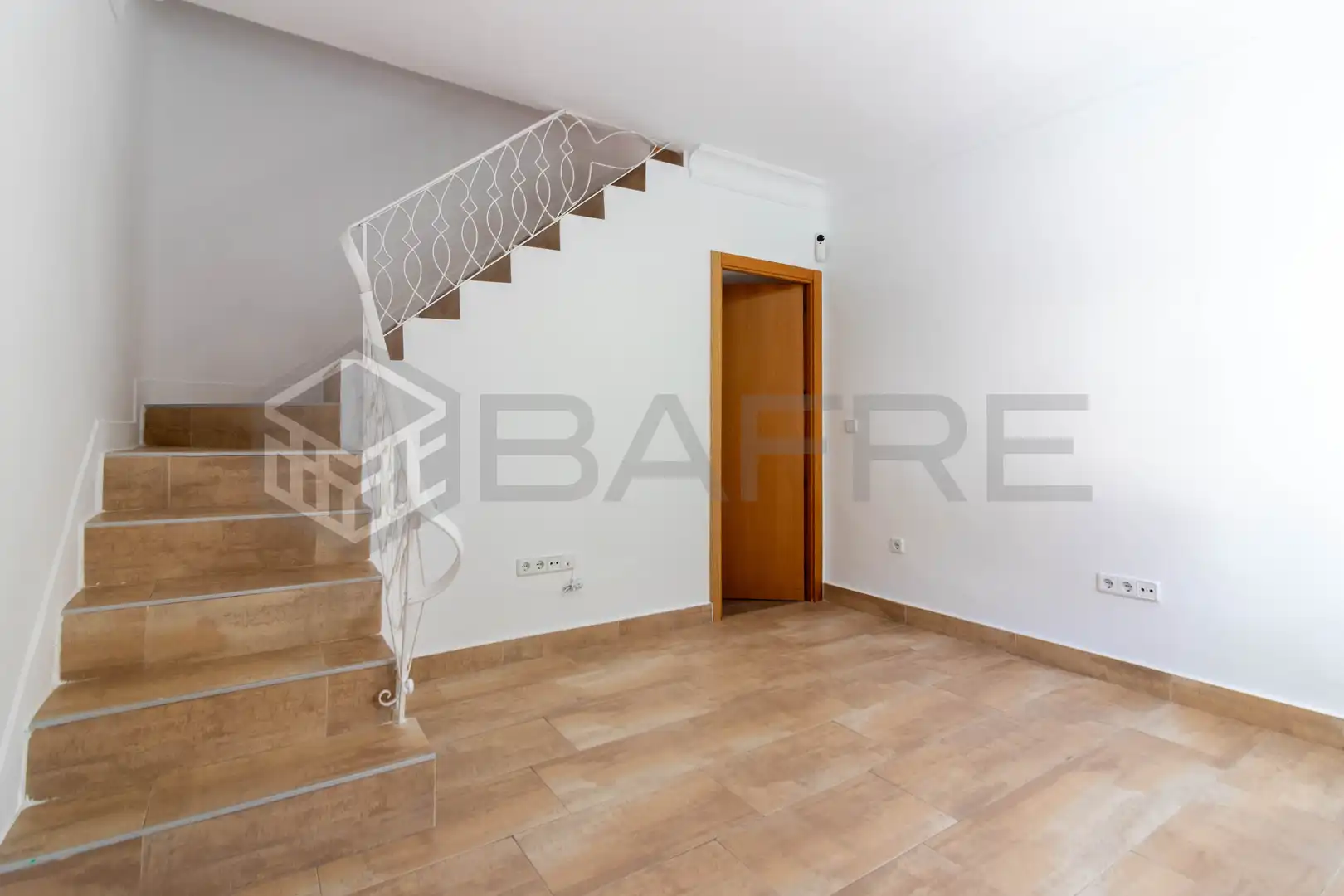 Houses for sale in Calle Media, Moscardó