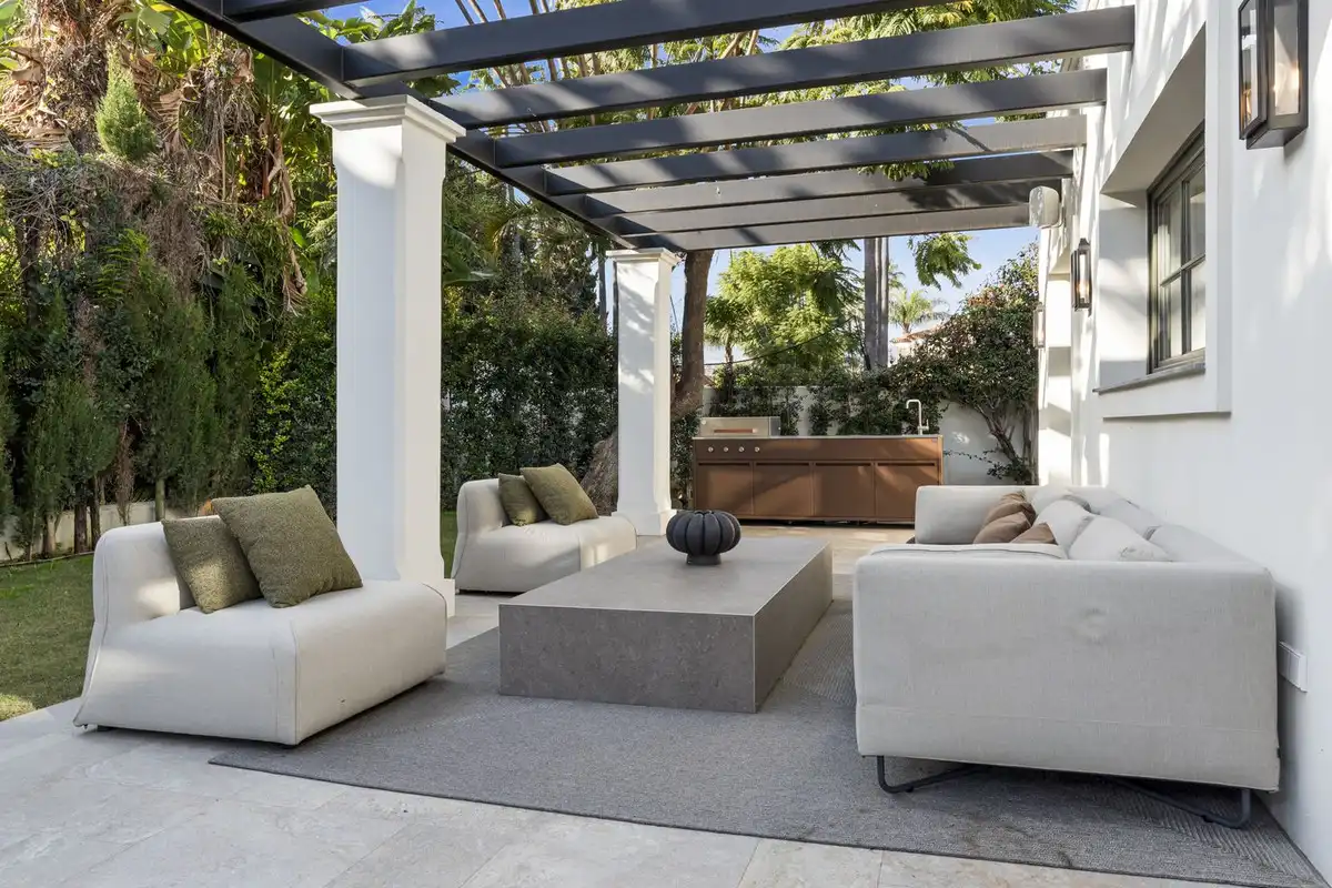Villa mit Pool zum Verkauf in Nueva Andalucía, imagen 25