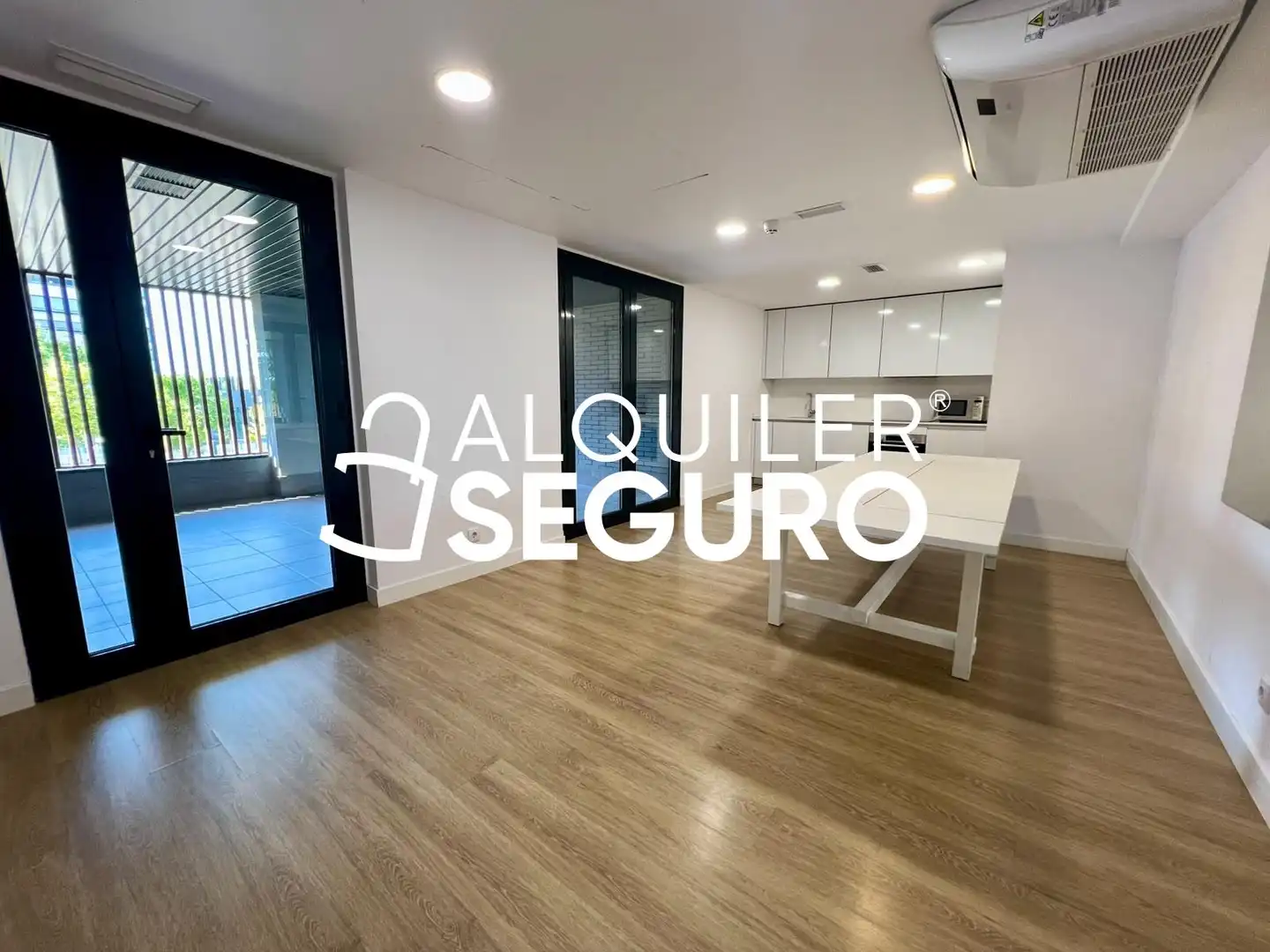 Flat with pool to rent in del Montón de Trigo, imagen 4
