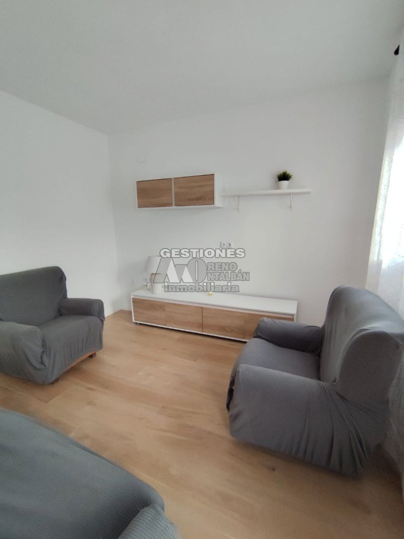 Sala de estar de Casa adosada de alquiler en Peligros con Aire acondicionado, Amueblado y Horno