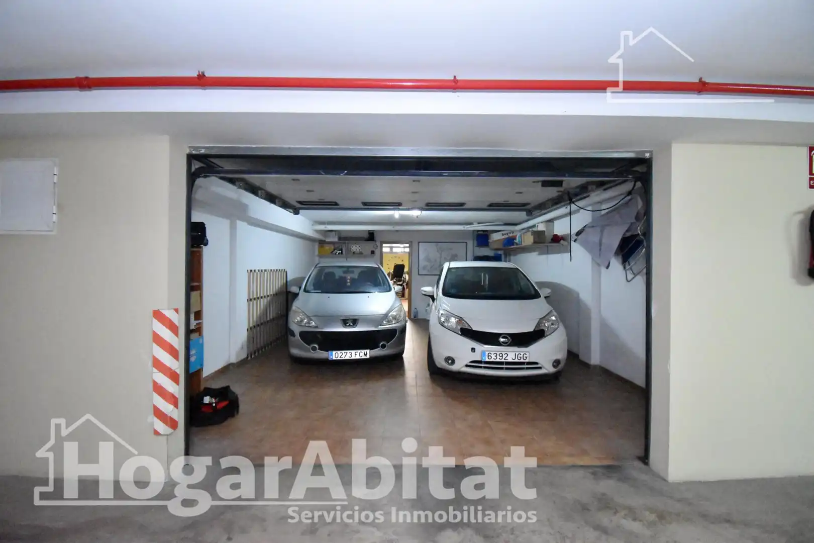 Aparcament de Casa adosada en venda en Almazora / Almassora amb Aire condicionat, Calefacció i Terrassa