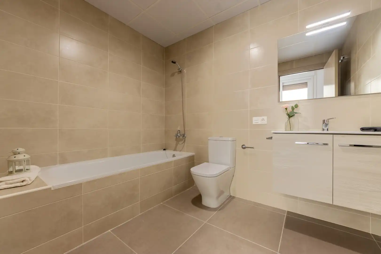 Baño de Piso en venta en Montblanc con Aire acondicionado, Calefacción y Terraza