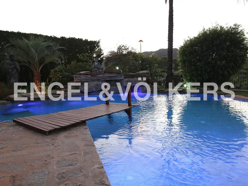 Piscina de Casa o xalet en venda en Xàtiva amb Aire condicionat, Calefacció i Jardí privat