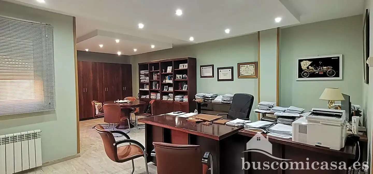 Piso con ascensor en venta en Centro ciudad, imagen 4