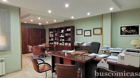 ¡Bienvenido a esta increíble oportunidad de adquirir en propiedad un hermoso piso residencial en el centro de Linares, situado en , imatge 4