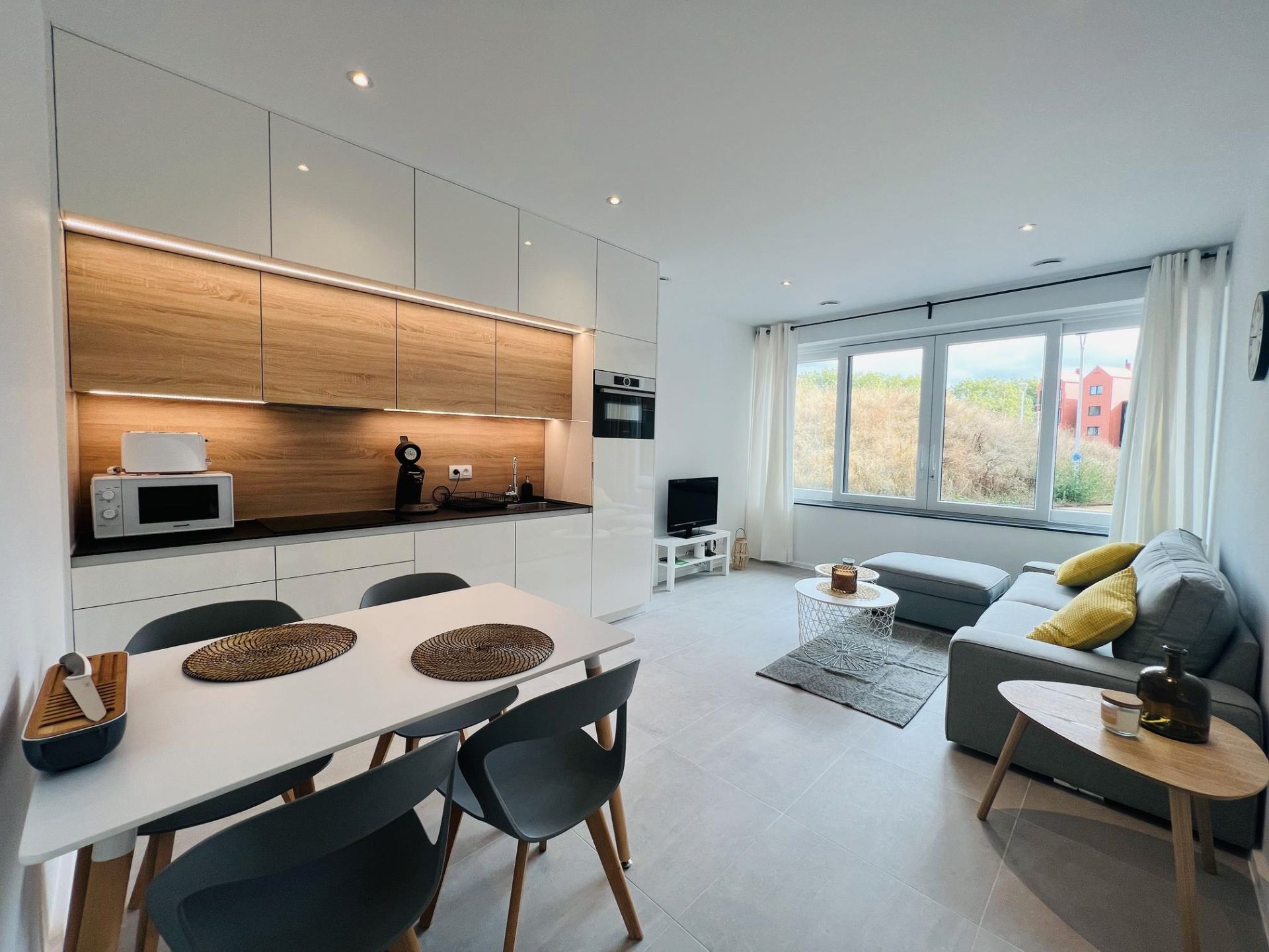 Living room of Flat to rent in  Huesca Capital  with Furnished and Pets allowed