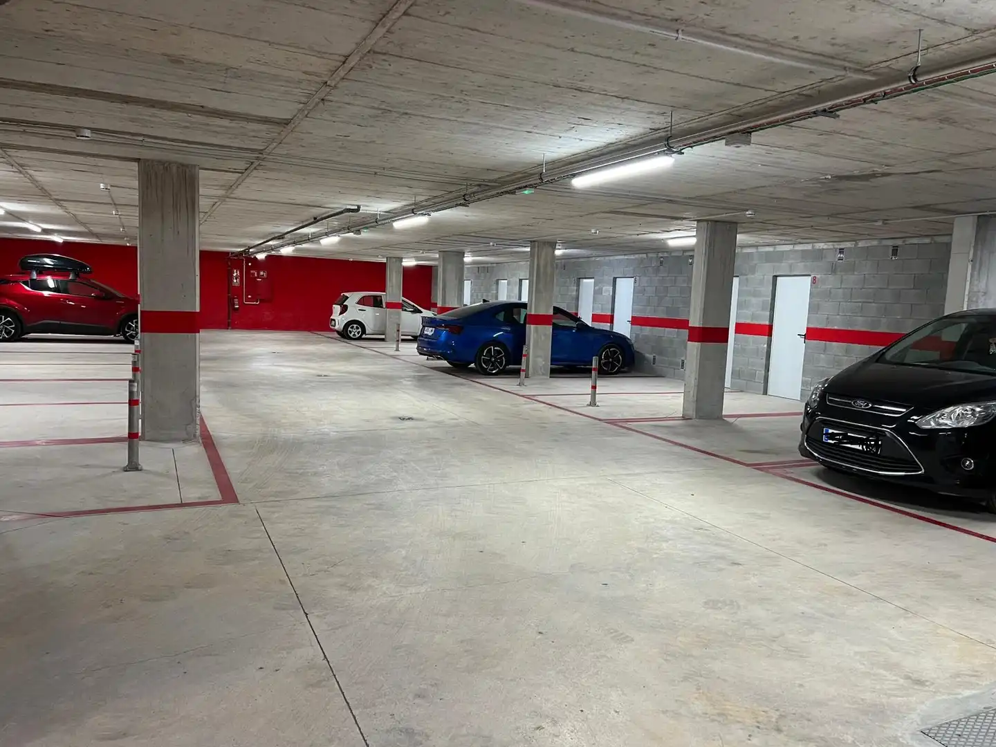 Garatge en venda a Carrer de Rossend Nobas, El Clot