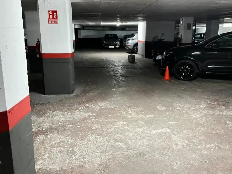 Parkplatz von Garage zur Miete in L'Hospitalet de Llobregat