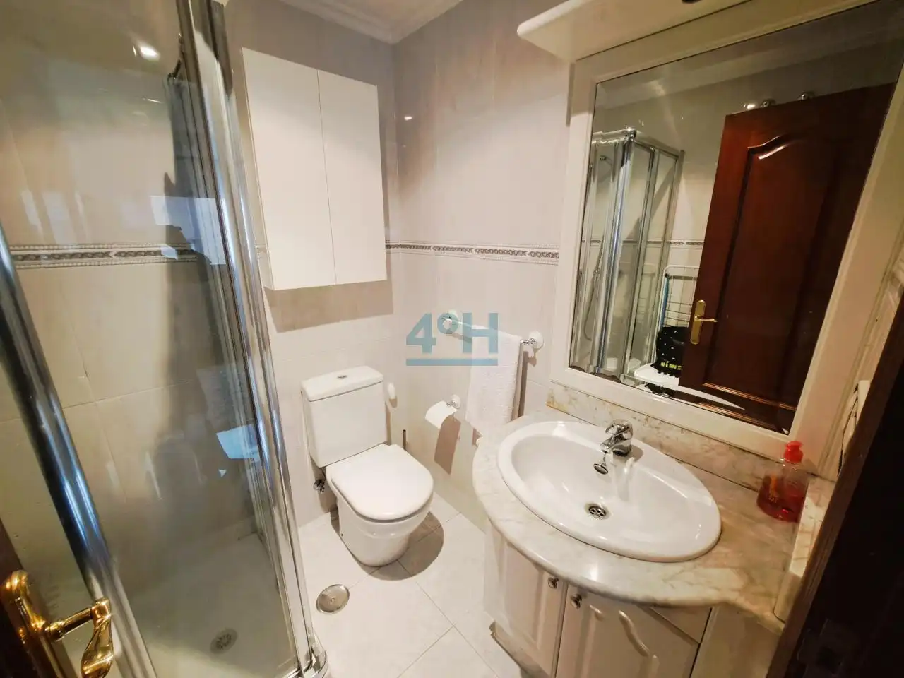 Bathroom of Duplexes for sale in Ourense Capital   with Heating, Parquet flooring and Balcony
