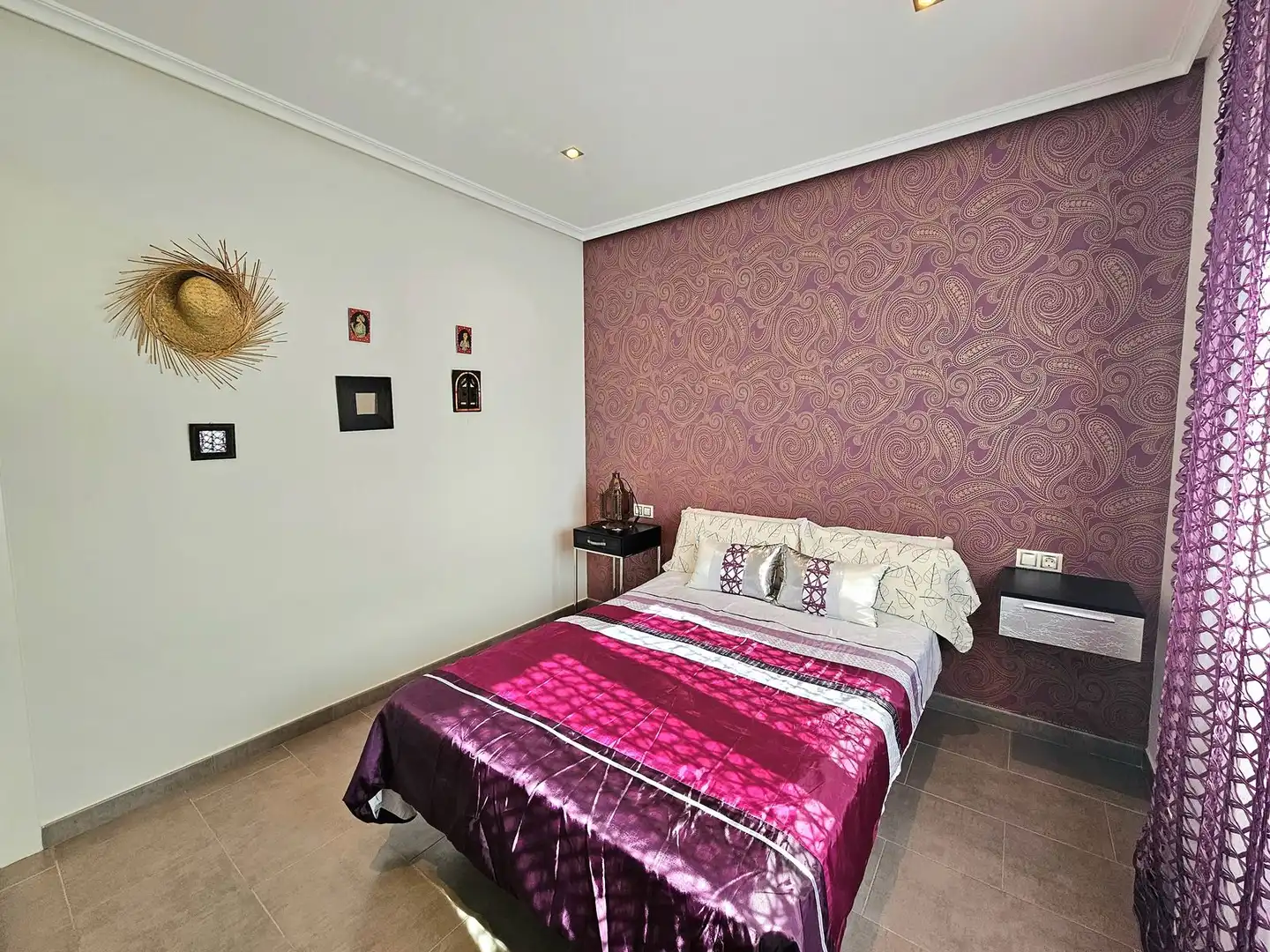 Habitación de Casa o chalet en venta en Torrevieja con Jardín privado, Terraza y Piscina