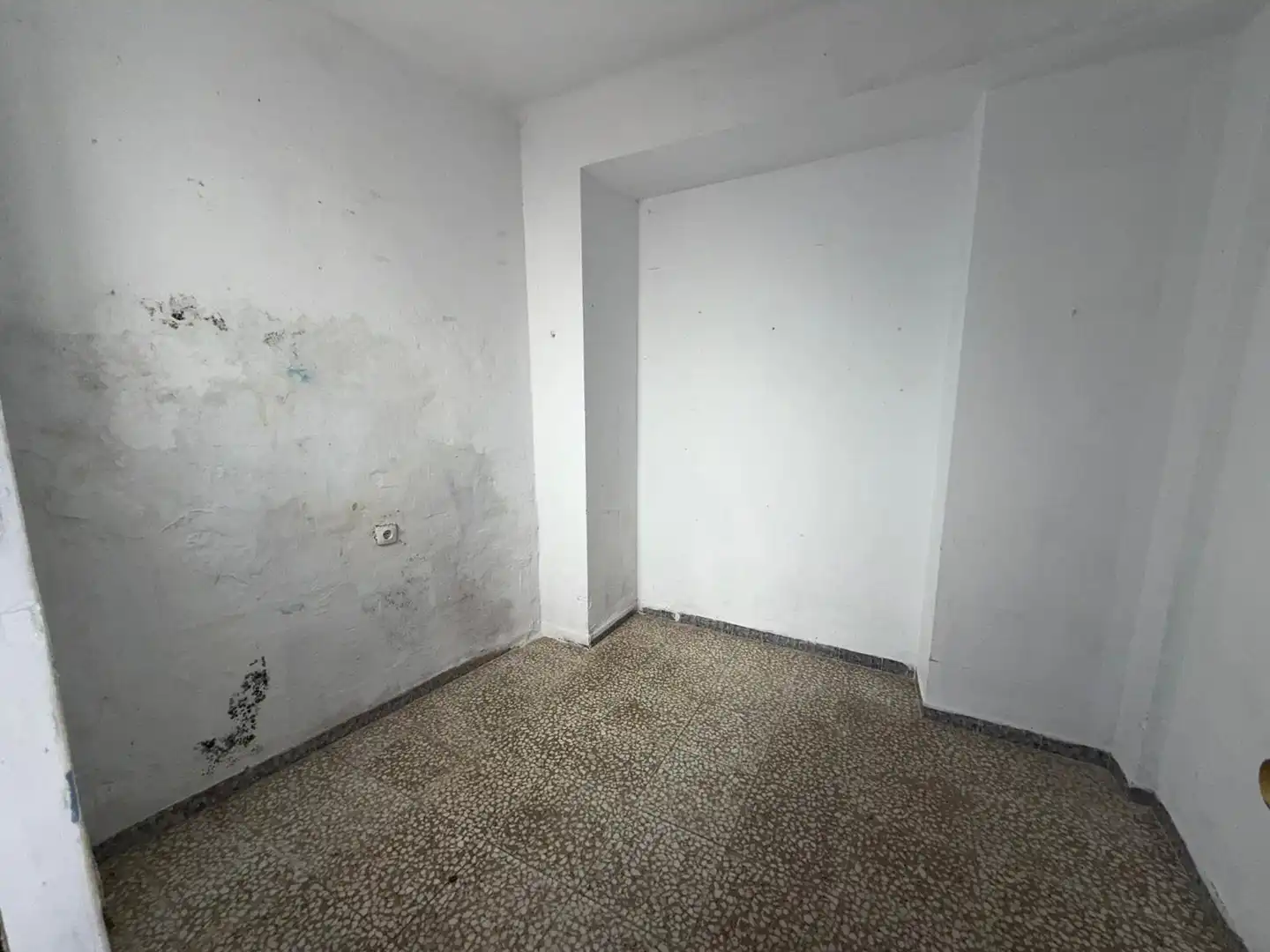 Flat for sale in Olvera