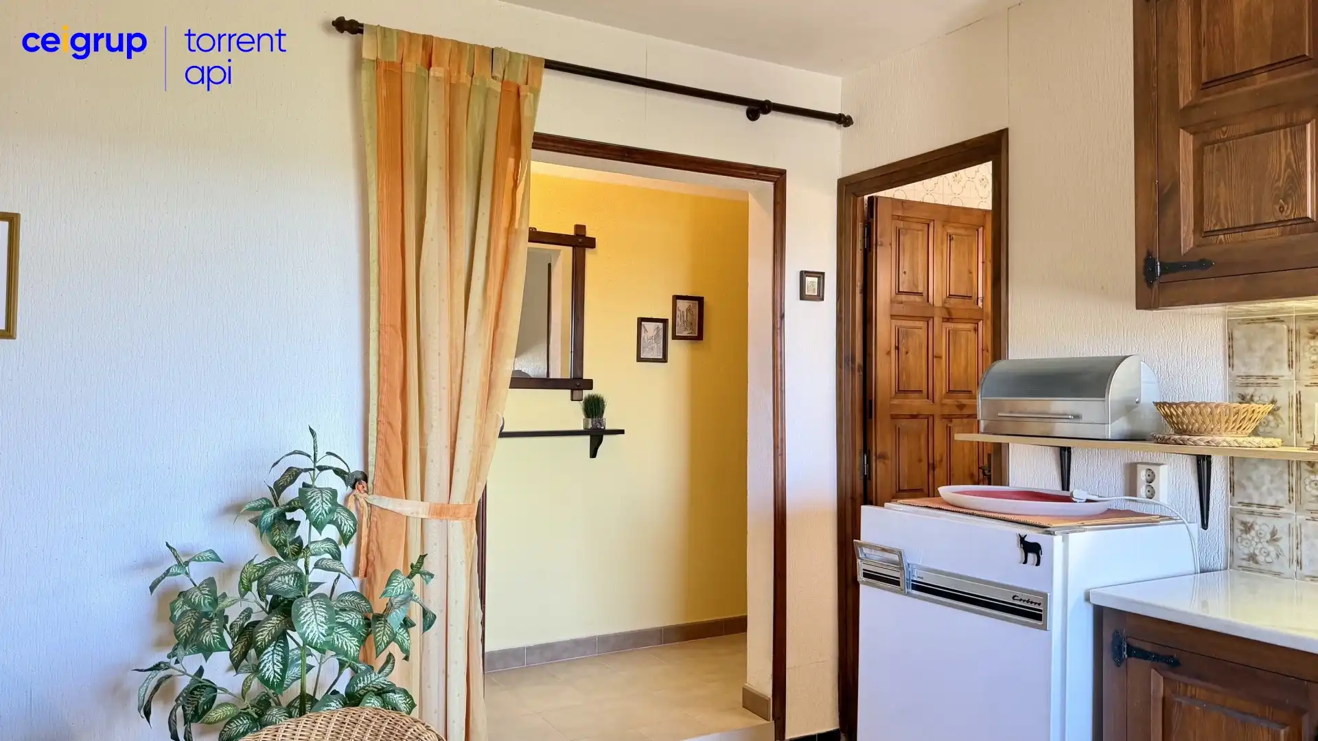 Casa aparellada amb terrassa en venda a Els Masos de Pals, imagen 27