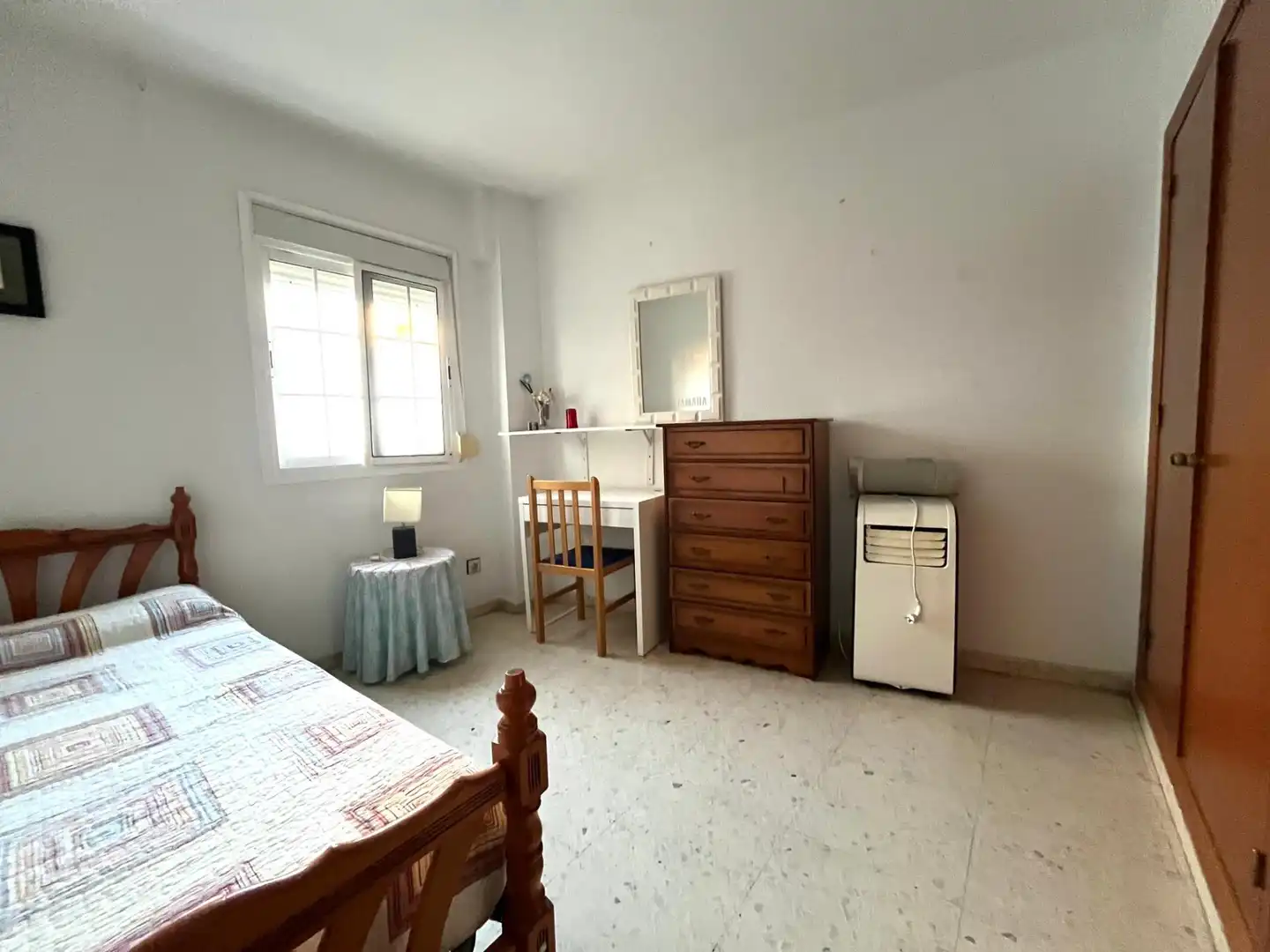 Dormitori de Pis en venda en Málaga amb Aire condicionat, Terrassa i Traster
