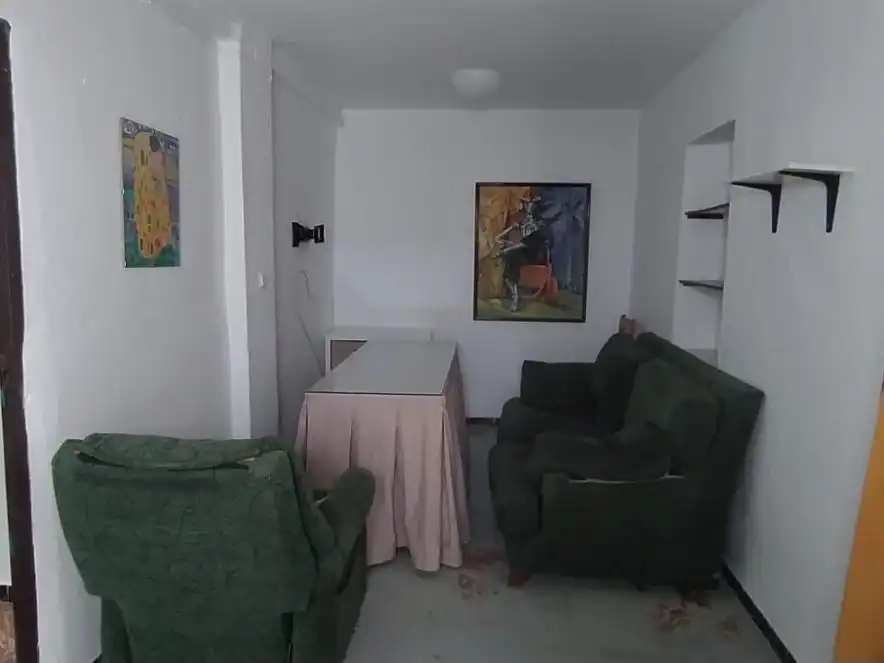 Sala d'estar de Casa o xalet en venda en Casco antiguo - Convento - Caldereto