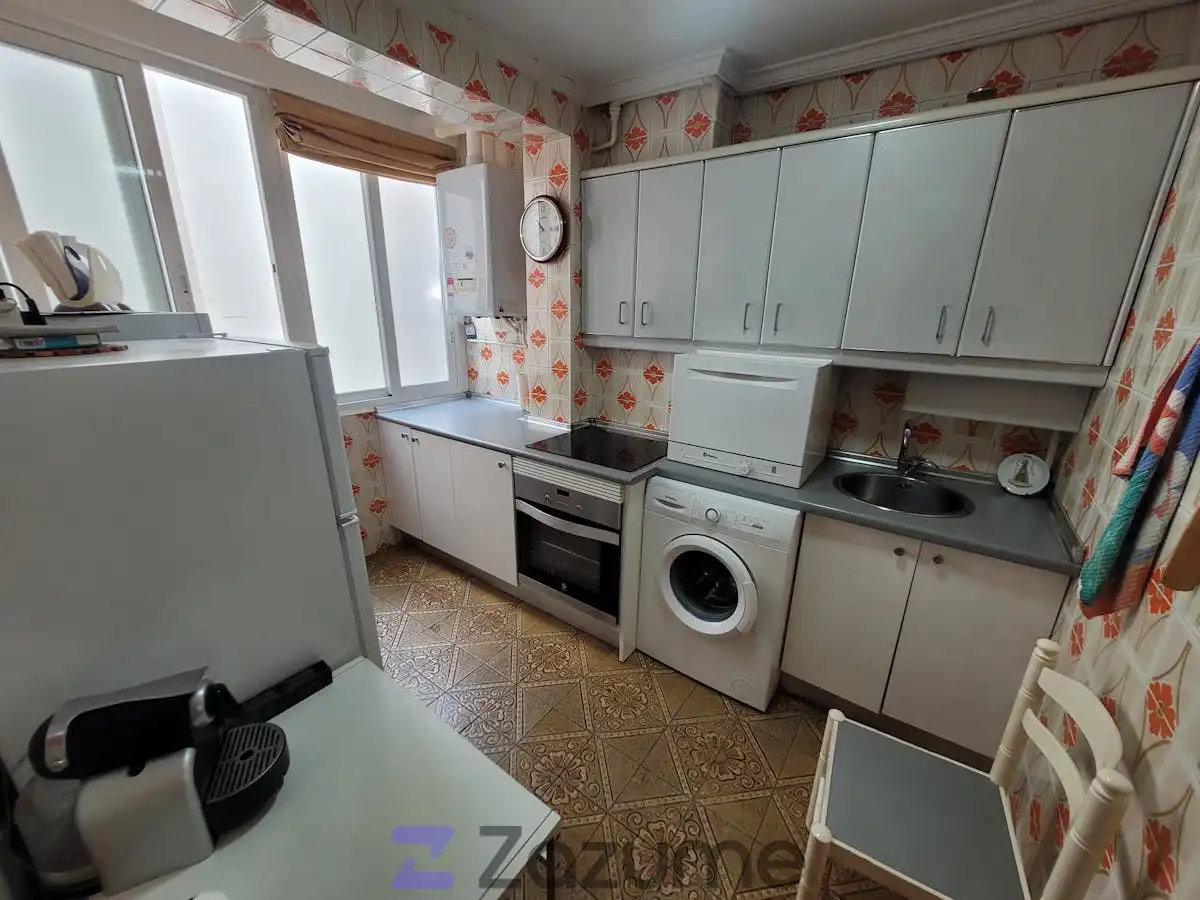 Kitchen of Flat for rent in Segovia  with Heating, Parquet flooring and Furnished
