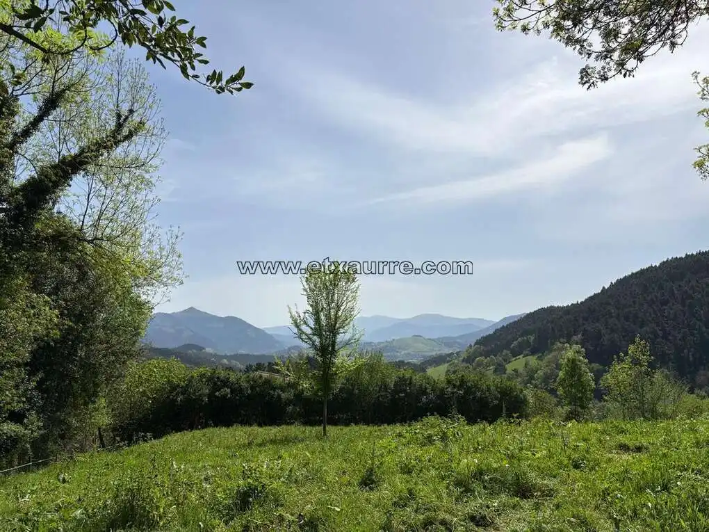 Country house zur Miete in Laudio / Llodio mit Heizung und Balkon