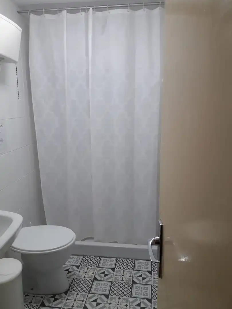 Badezimmer von Country house zur Miete in Andújar mit Privatgarten, Schwimmbad und Möbliert