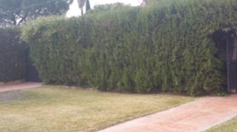 Foto 3 de Casa o chalet de alquiler en Calle Pino Santo, Carmona, Sevilla