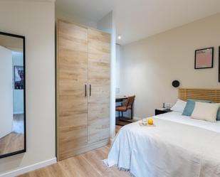 Dormitori de Apartament per a compartir en  Barcelona Capital amb Aire condicionat