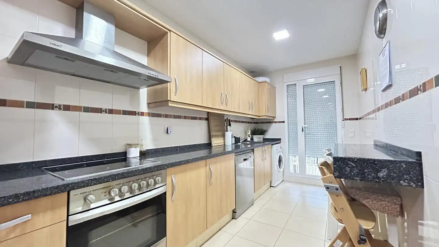 Maison mitoyenne avec balcon à vendre à Carcaixent, imagen 5
