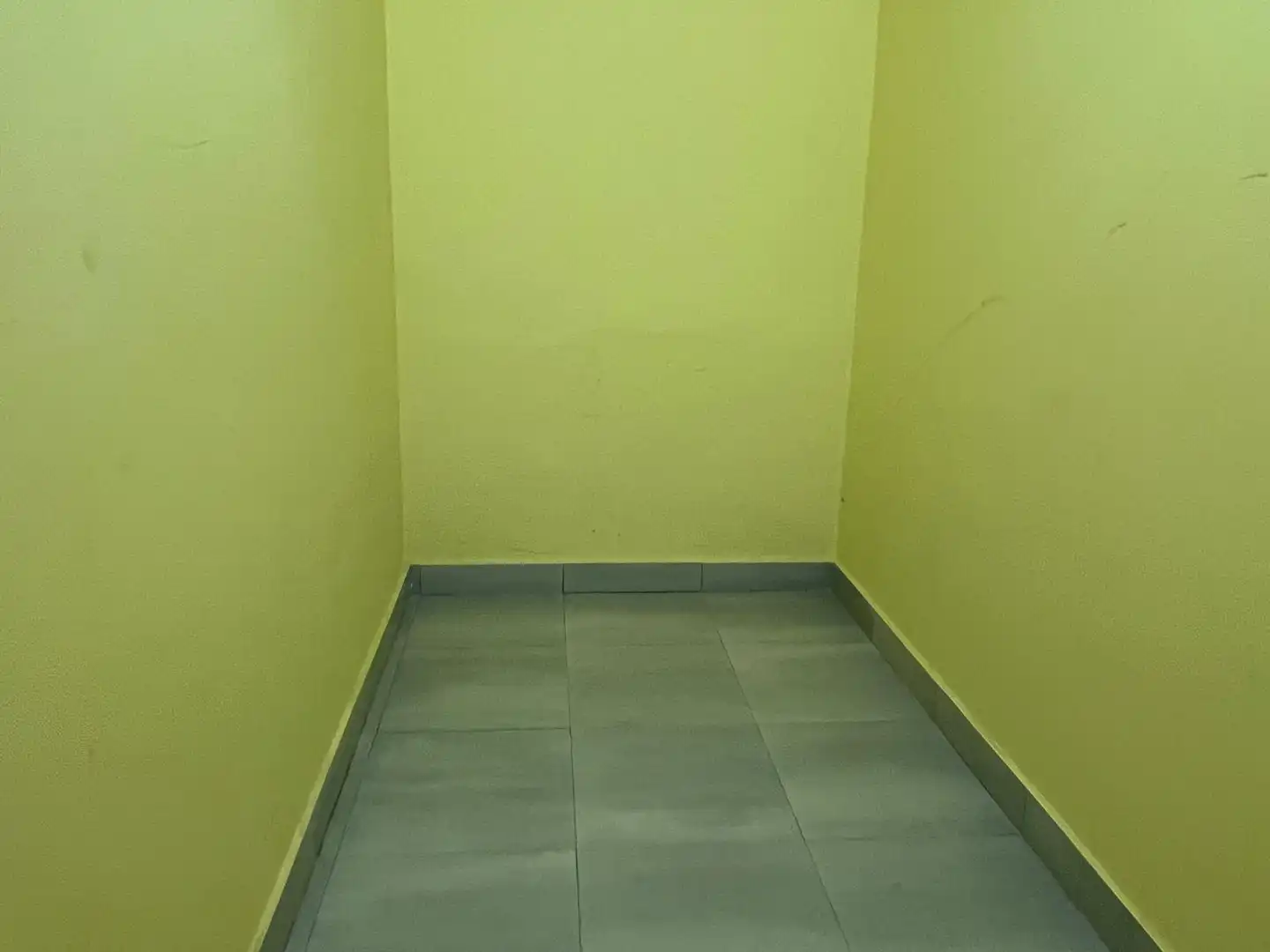 Storage room for rent in Madrid
