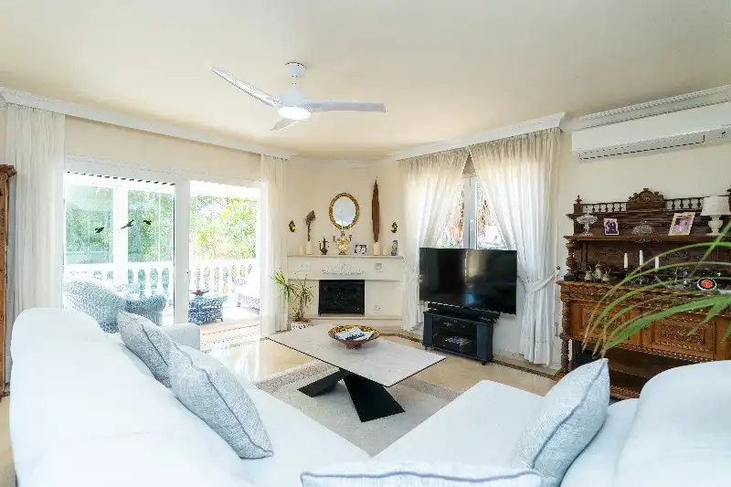 Detached house with pool for sale in La Cala Mijas, imagen 14