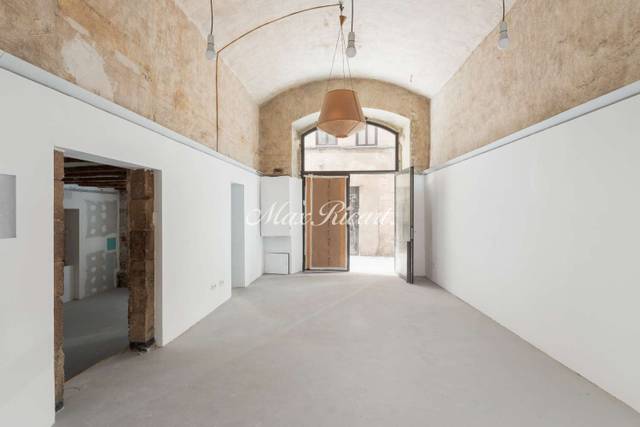 Local comercial en Alquiler en N/A en Barri Gòtic