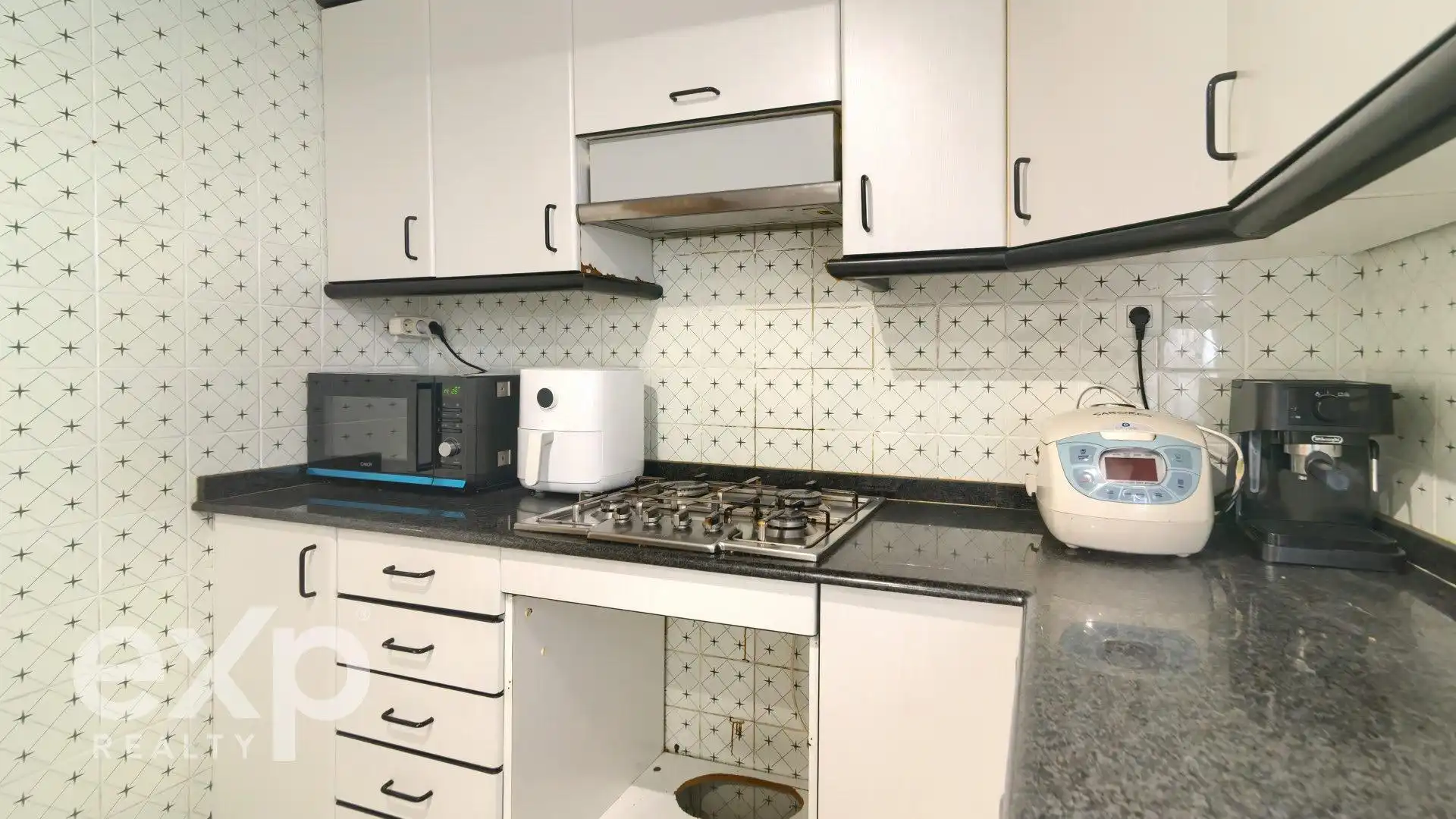 Kitchen of Flat for sale in Valencia  with Air Conditioner, Heating and Terrace