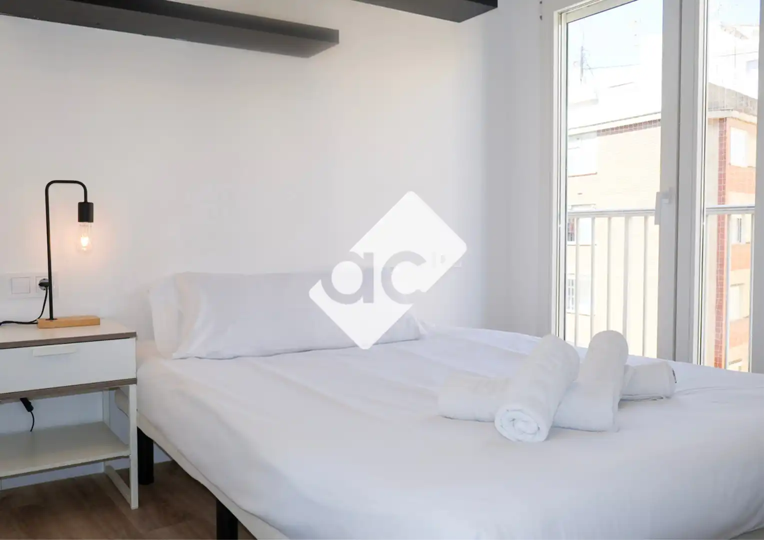 Habitación de Apartamento de alquiler en Valencia con Aire acondicionado, Calefacción y Parquet