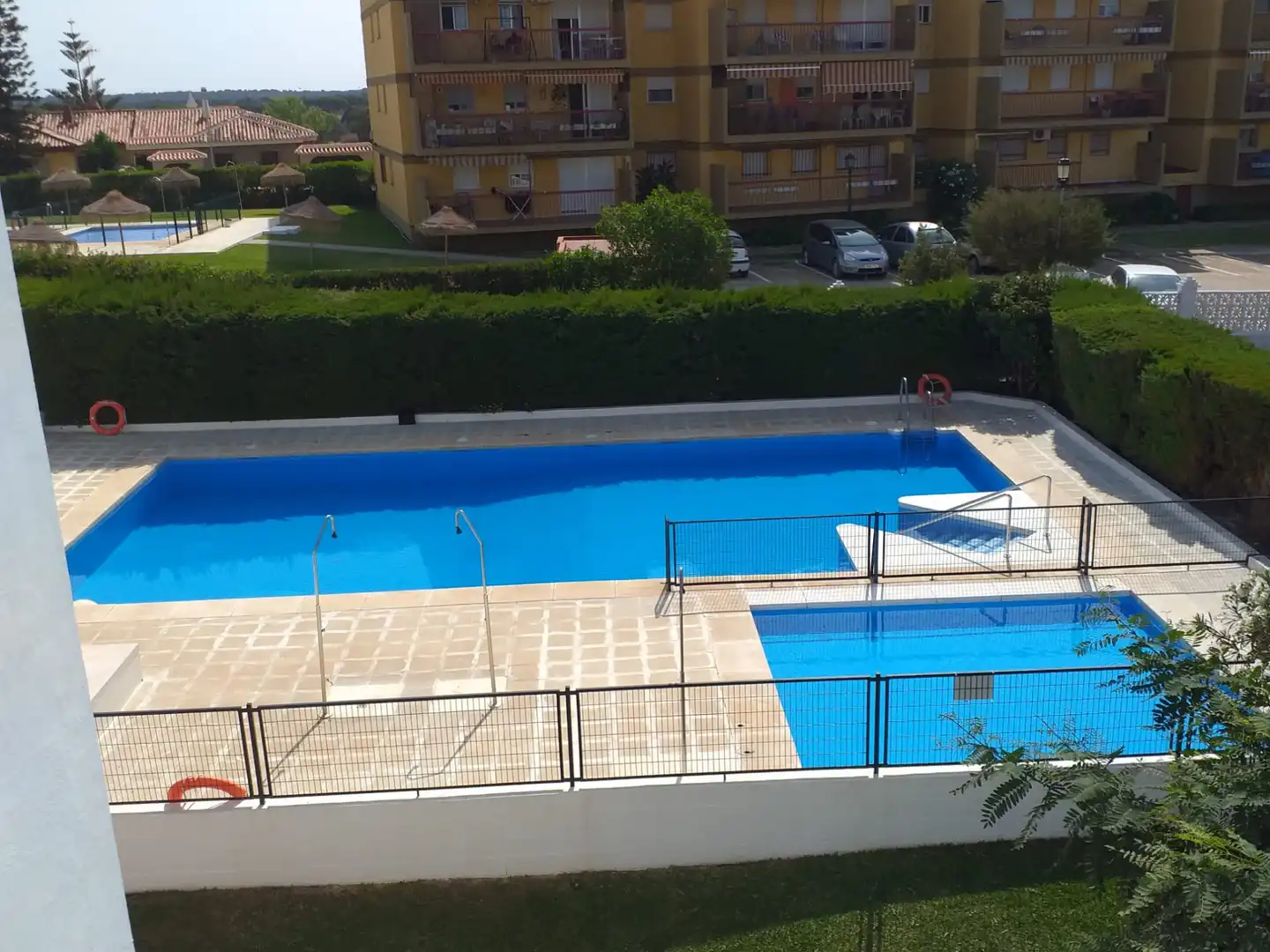 Piscina de Piso de alquiler en Almonte con Amueblado