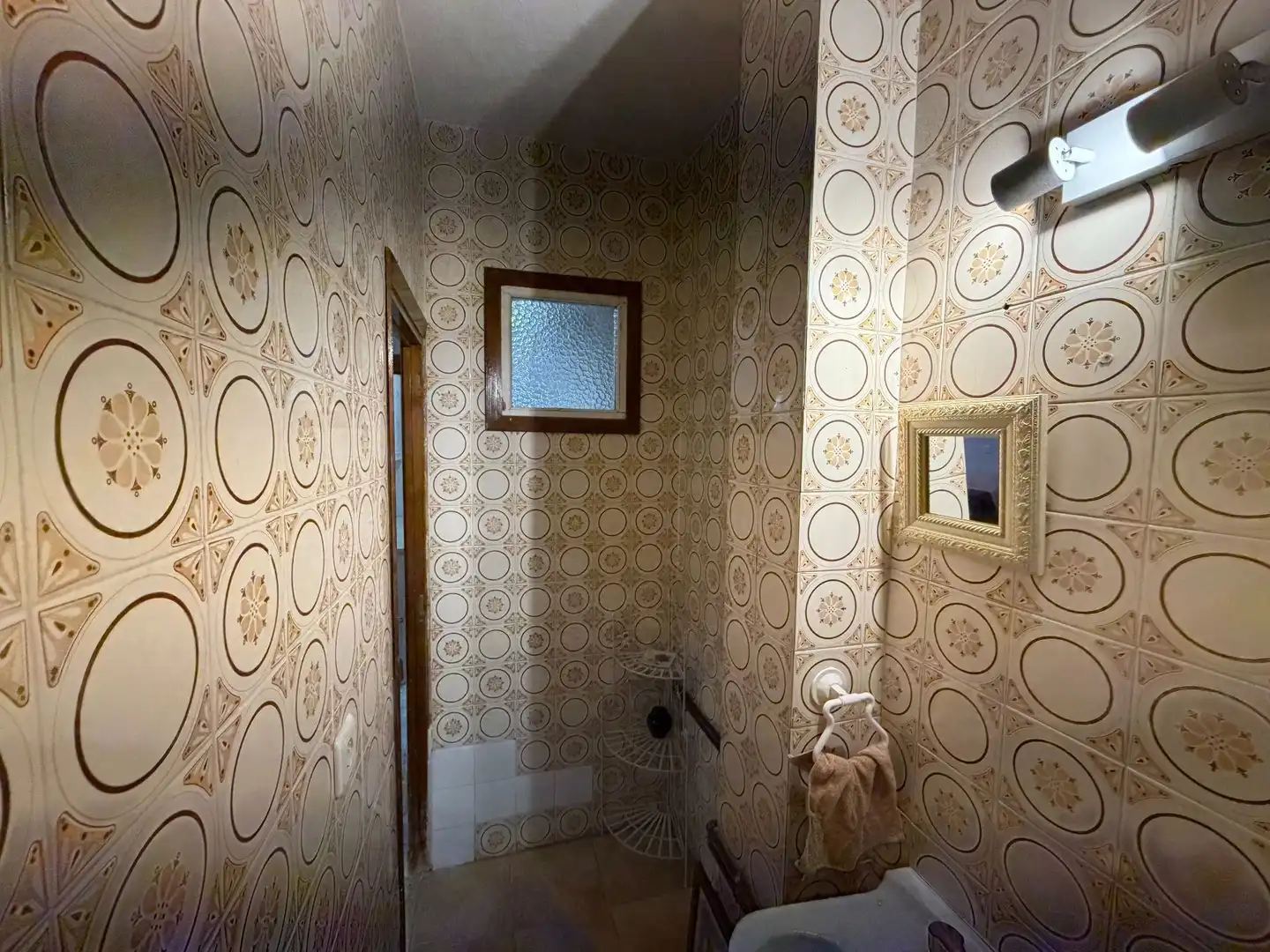 Baño de Piso en venta en Robledo de Chavela con Calefacción y Jardín privado