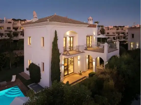 Xalet en venda a Estepona Pueblo, imagen 4