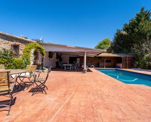 Piscina de Finca rústica en venda en Quart amb Piscina