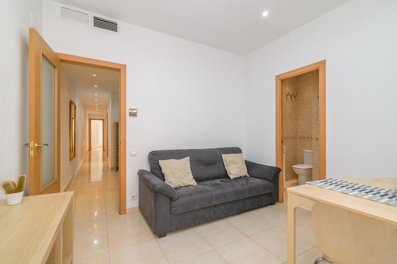 Flat for sale in Carrer ARAGO, Dreta de l'Eixample, Eixample,  Barcelona Capital