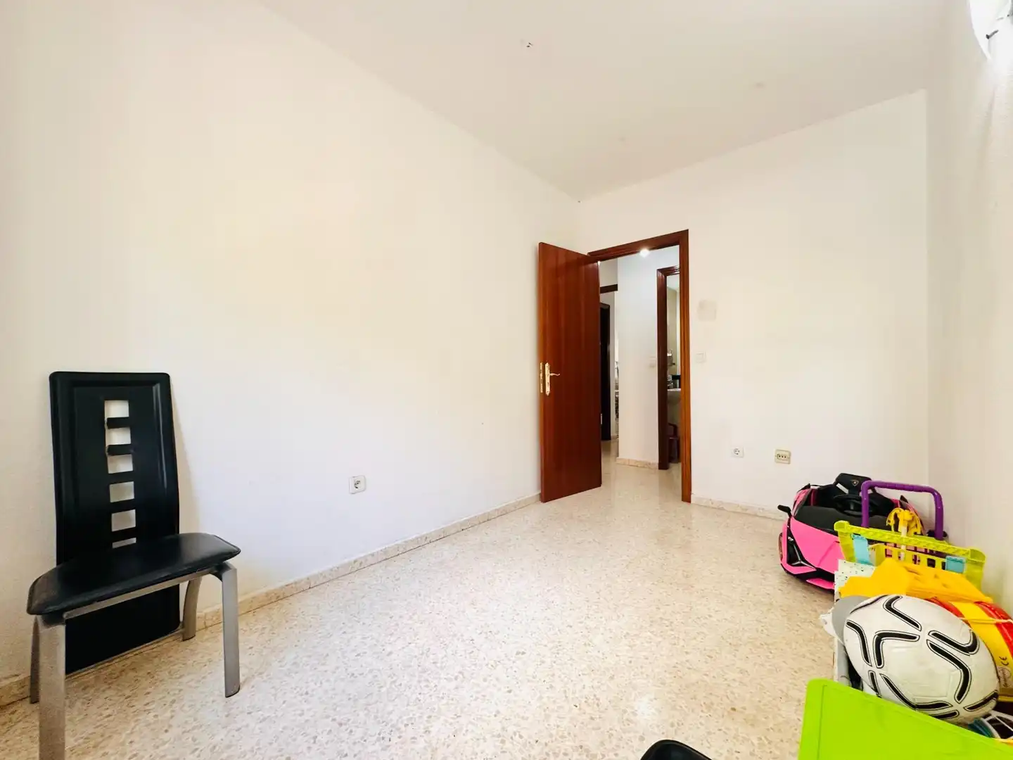 Flat with lift for sale in Calle Calle Pintor Soriano Quirós, imagen 18