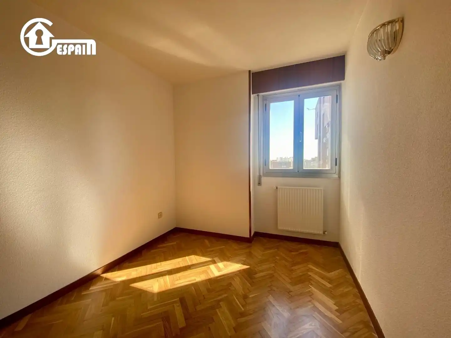 Bedroom of Flat for sale in Madrid  with Heating, Private garden and Terrace