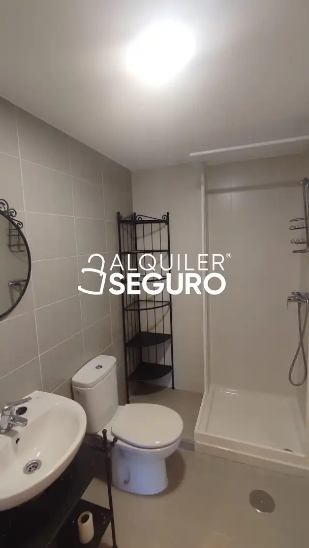 Bany de Pis de lloguer en Tres Cantos amb Aire condicionat, Calefacció i Terrassa