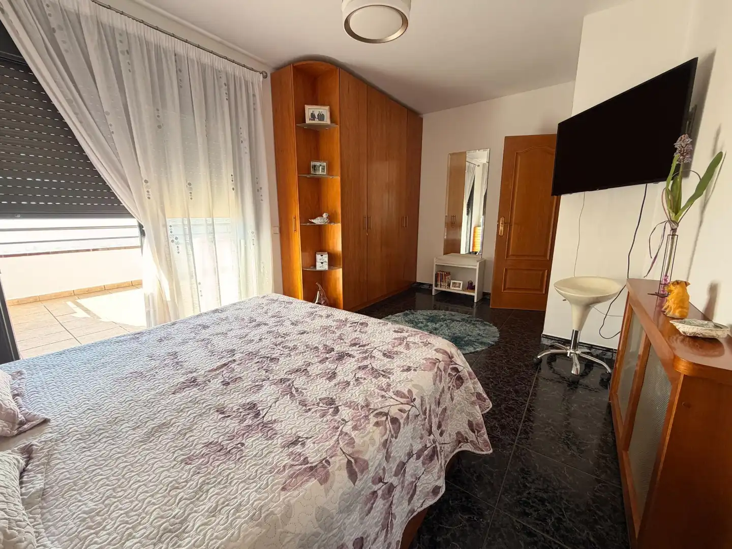 Dormitori de Casa o xalet en venda en Mataró amb Calefacció, Terrassa i Traster