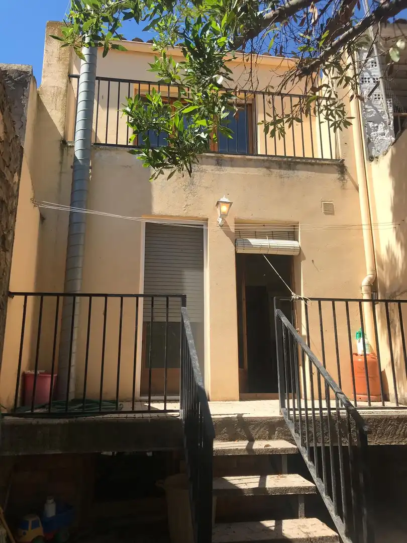 Vista exterior de Casa o xalet en venda en Cervià de Les Garrigues amb Calefacció, Jardí privat i Balcó