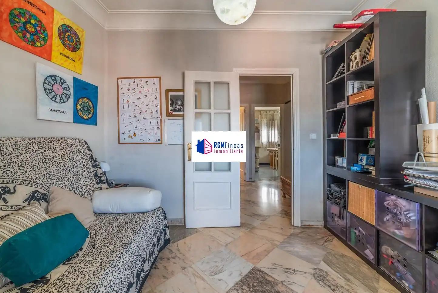 Flat for sale in Sevilla  with Air Conditioner and Storage room