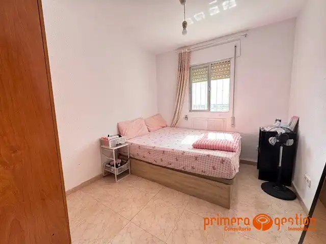 Habitación de Piso en venta en Sevilla