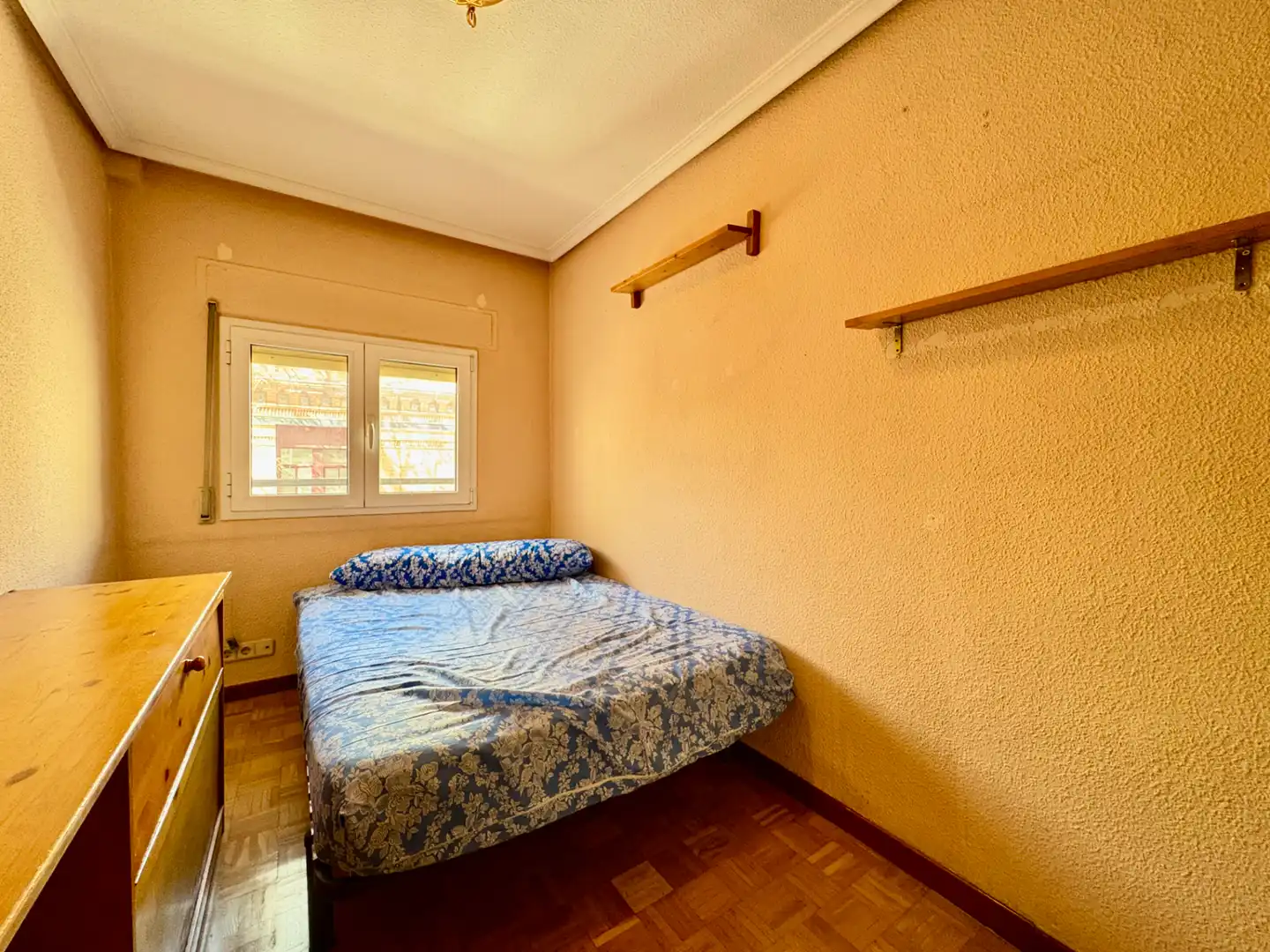 Schlafzimmer von Wohnung zum Verkauf in Madrid mit Klimaanlage, Heizung und Parkett