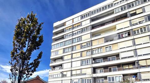 Foto 3 de Piso en venta en Calle de Antonio López, Castilla - Hermida, Cantabria