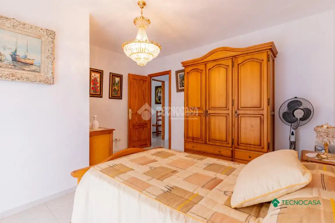 Habitación de Piso en venta en Roquetas de Mar con Aire acondicionado, Terraza y Balcón
