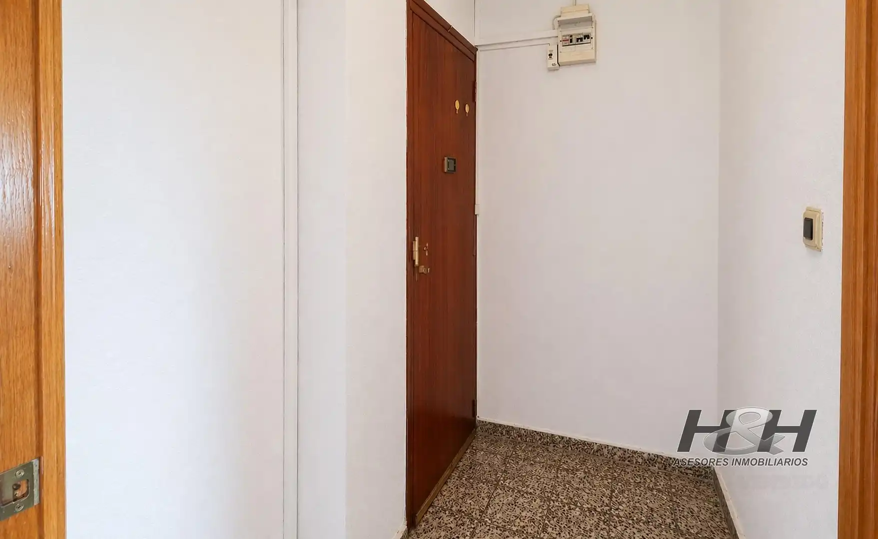 Piso en venta en Burjassot con Balcón
