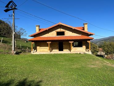 Casa in vendita a Villacarriedo