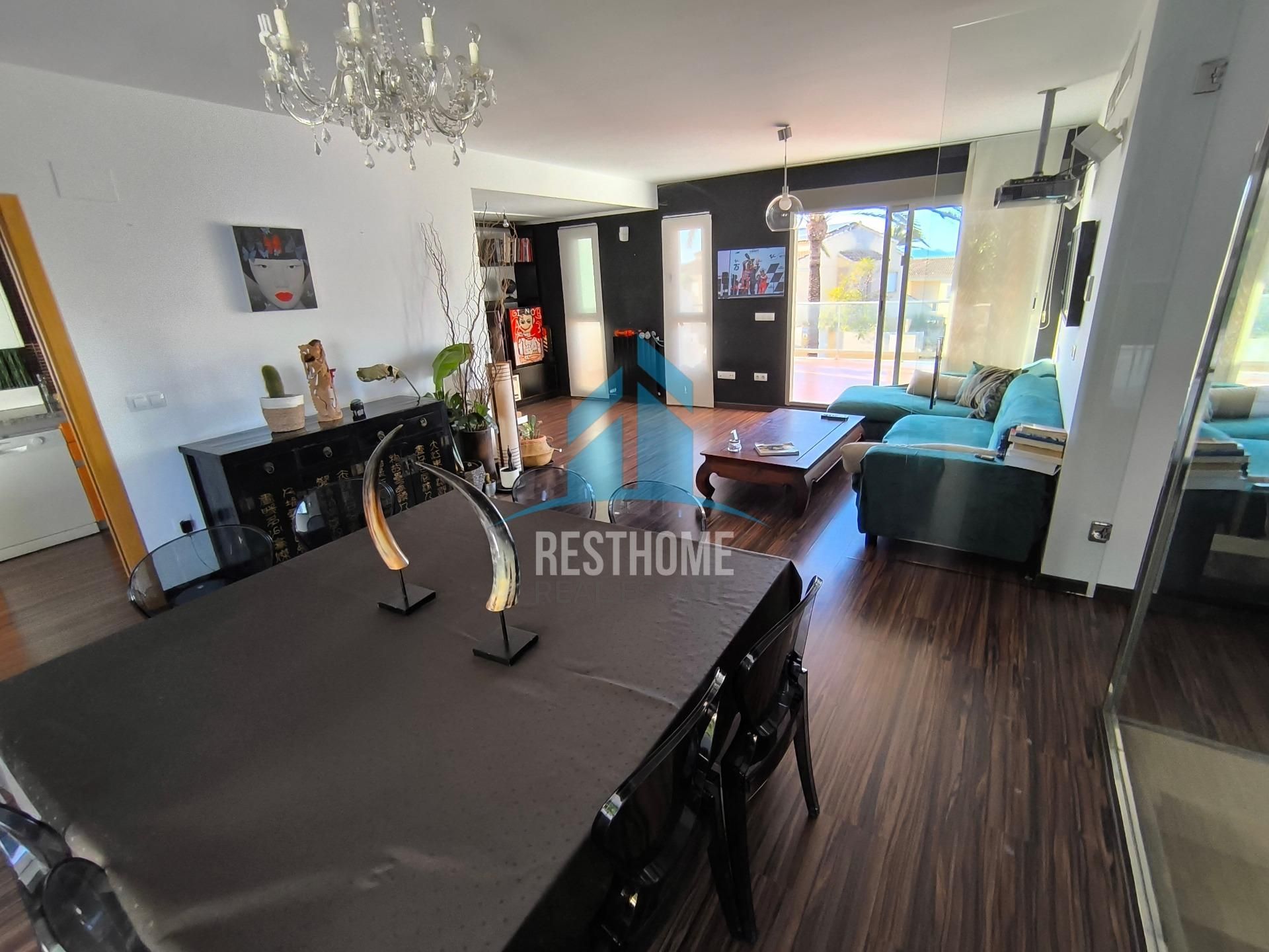 Comedor de Casa o chalet en venta en Alzira con Aire acondicionado, Calefacción y Jardín privado