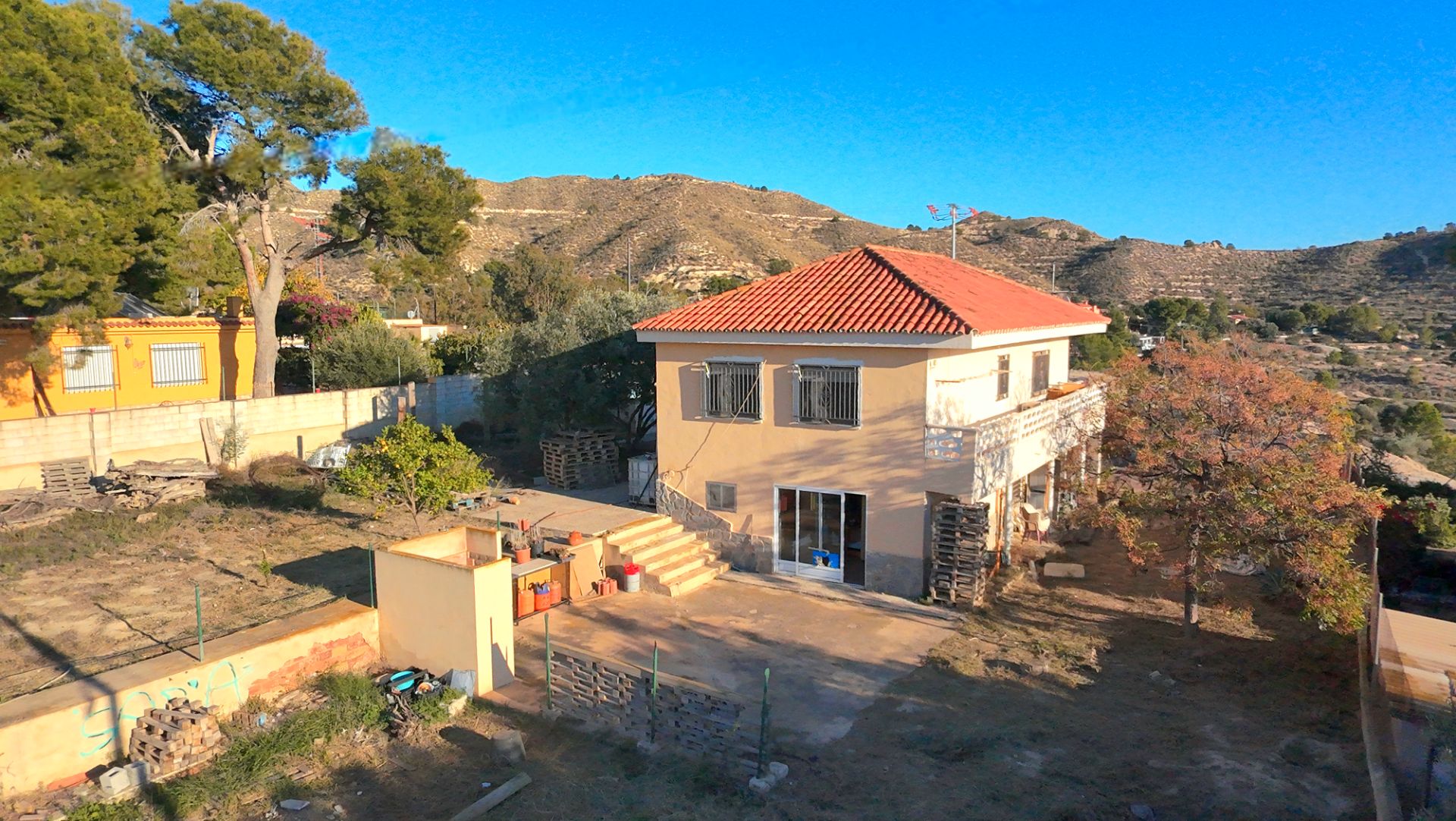 Exterior view of House or chalet for sale in Busot  with Air Conditioner, Private garden and Terrace