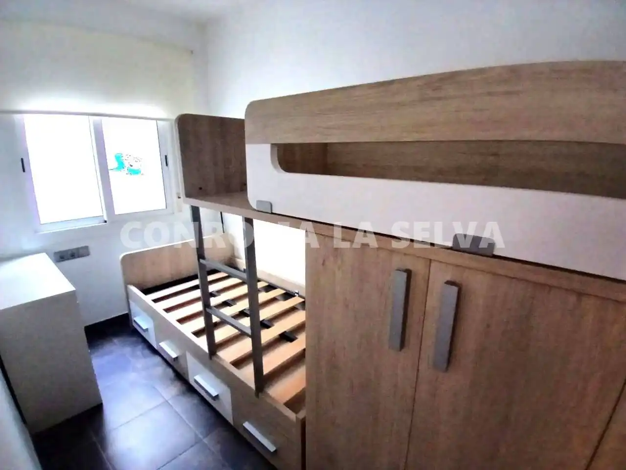 Habitación de Piso en venta en Blanes con Amueblado y Balcón